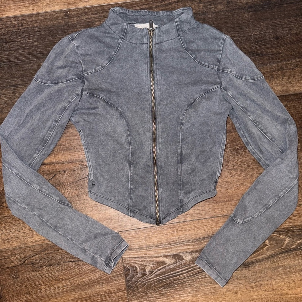 Urban Outfitters Gray Heather Sweatshirt